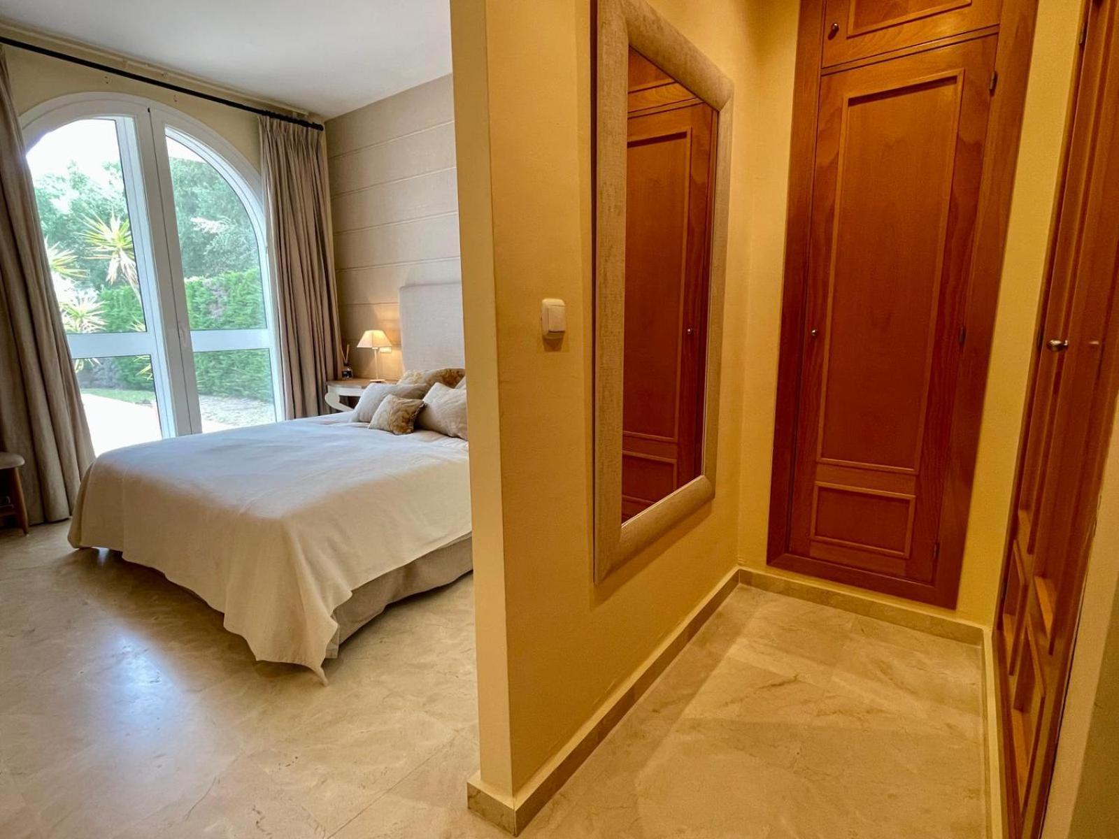 Villa Rosa بينالوب كاساس فِييخاس المظهر الخارجي الصورة