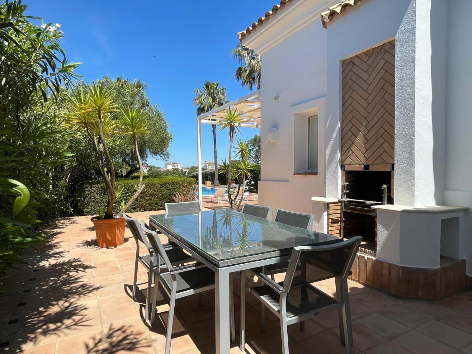 Villa Rosa بينالوب كاساس فِييخاس المظهر الخارجي الصورة